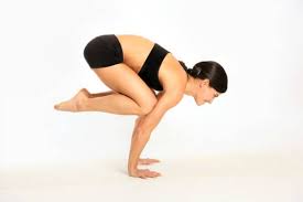 5-yoga-poses-to-self-empowerment-for-women-bakasana