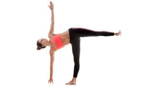 7-excellent-yoga-poses-to-control-diabetes-half-moon-pose