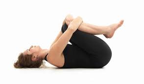 8-great-yoga-poses-for-asthma-relief-wind-relieving-pose